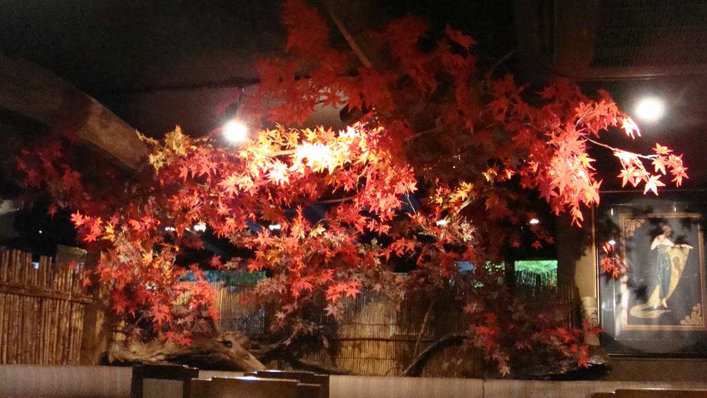 秋の装飾、紅葉（もみじ）装飾ディスプレイ